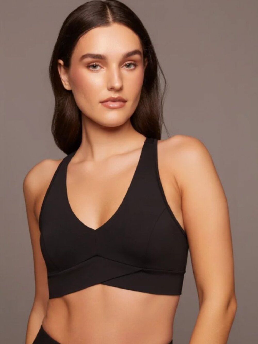 Michi Ray V-Neck Longline Bra - SMALL